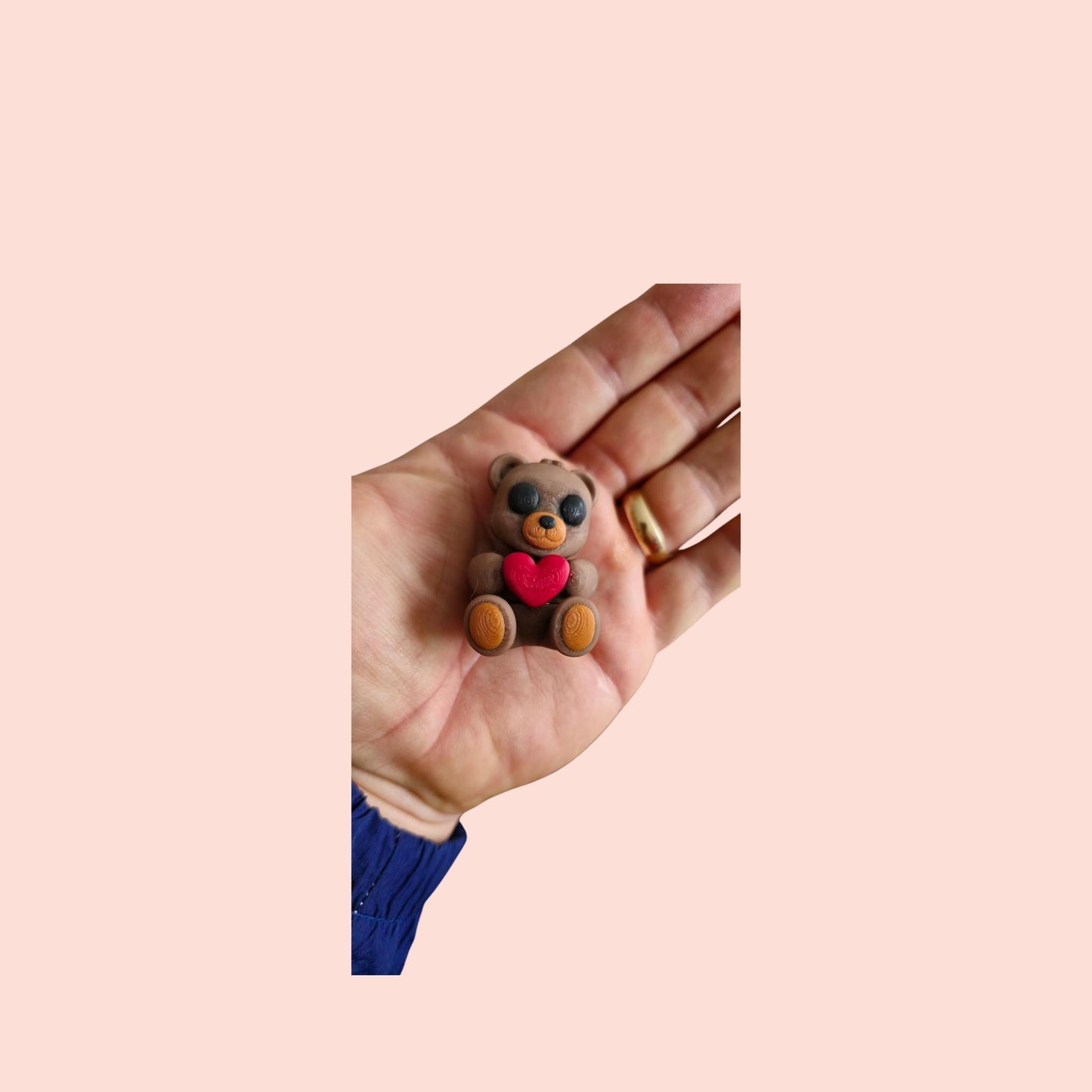 Articulated Love Heart Bear with Cupcake Pod – 3D Printed Sensory Fidget Toy & Gift Case