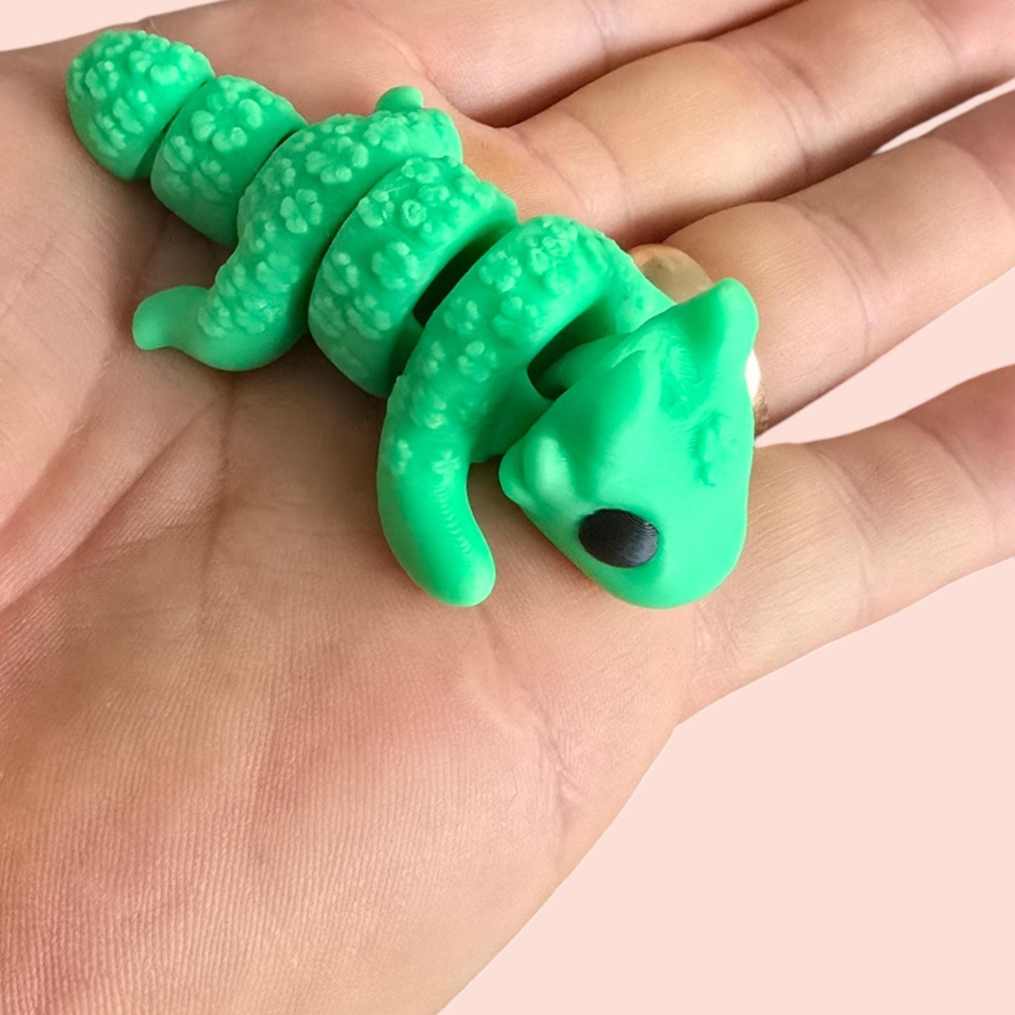 Lucky Dragon with Cupcake Home – 3D Printed Articulated Sensory Toy & Collectible Display Pod