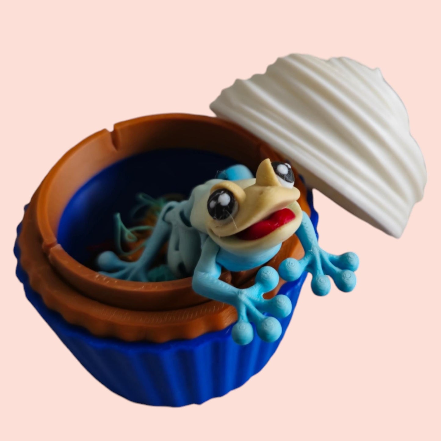 3D Printed Articulated Frog Fidget Toy & Cupcake Container Combo – Desk Statue, Home Decor, Stress Relief