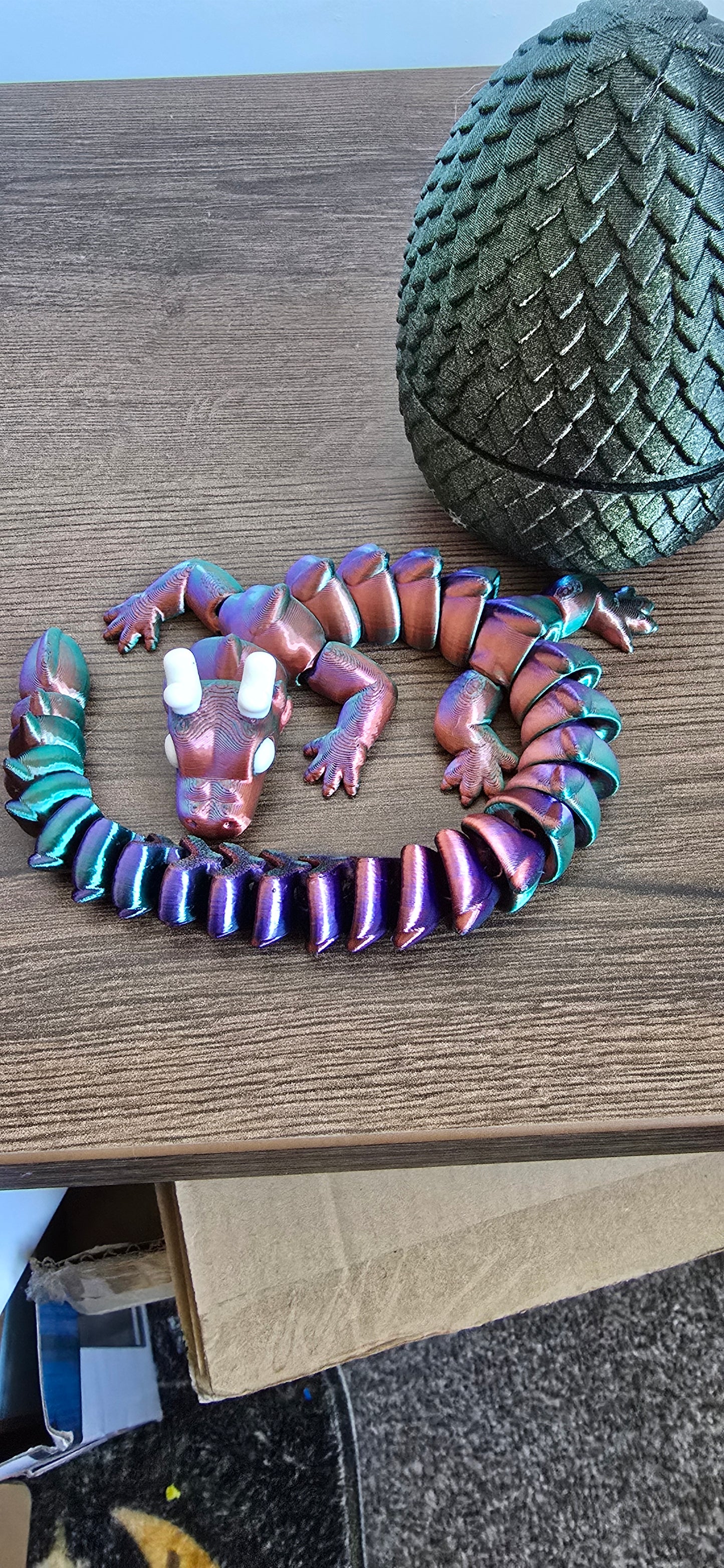 Qinglong XL 13in Baby Dragon & Egg ā Articulated Sensory Toy