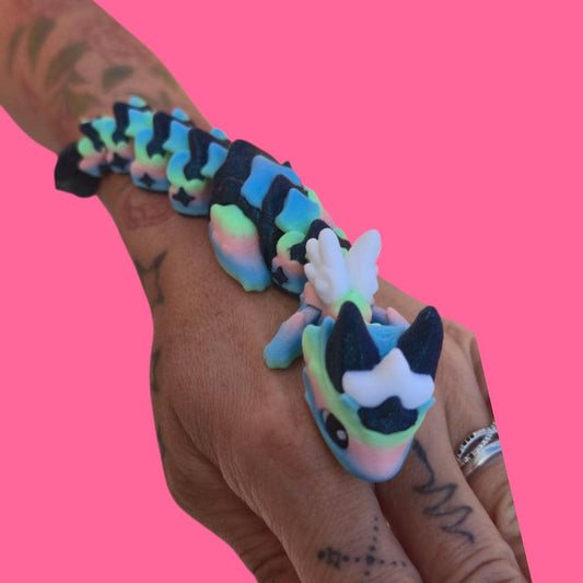 Baby Atria – 3D Printed Fantasy Alien Companion – Cute Sci-Fi Creature Toy – Cosmic Desk Pet – Unique Gift for Space & Mythical Fans
