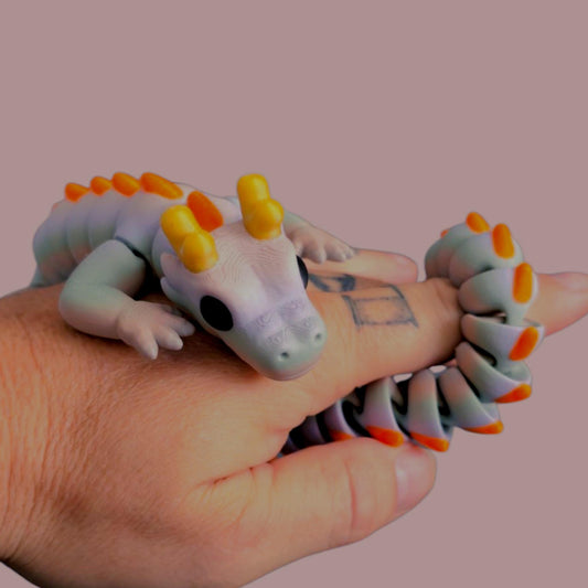 Qinglong Baby Dragon – 13" Poseable 3D Printed Dragon Toy | Articulated Collectible Figurine & Sensory Fidget Gift
