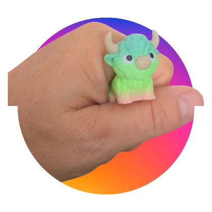 Articulated Highland Cow – 3D Printed Poseable Fidget Desk Toy for Cow Lovers