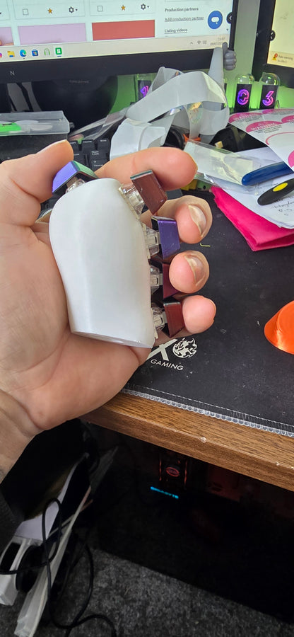 Ergo Fidget Clicker – Deep Sensory Stim for ADHD & Anxiety – Textured PLA Grounding Tool